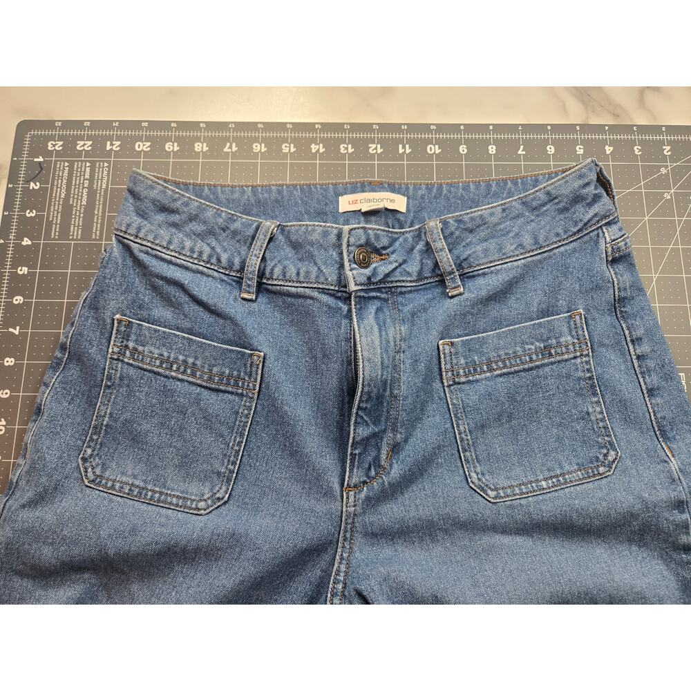 Liz Claiborne High - Rise  Wide Leg Cropped Patch Pocket Jeans Size 8